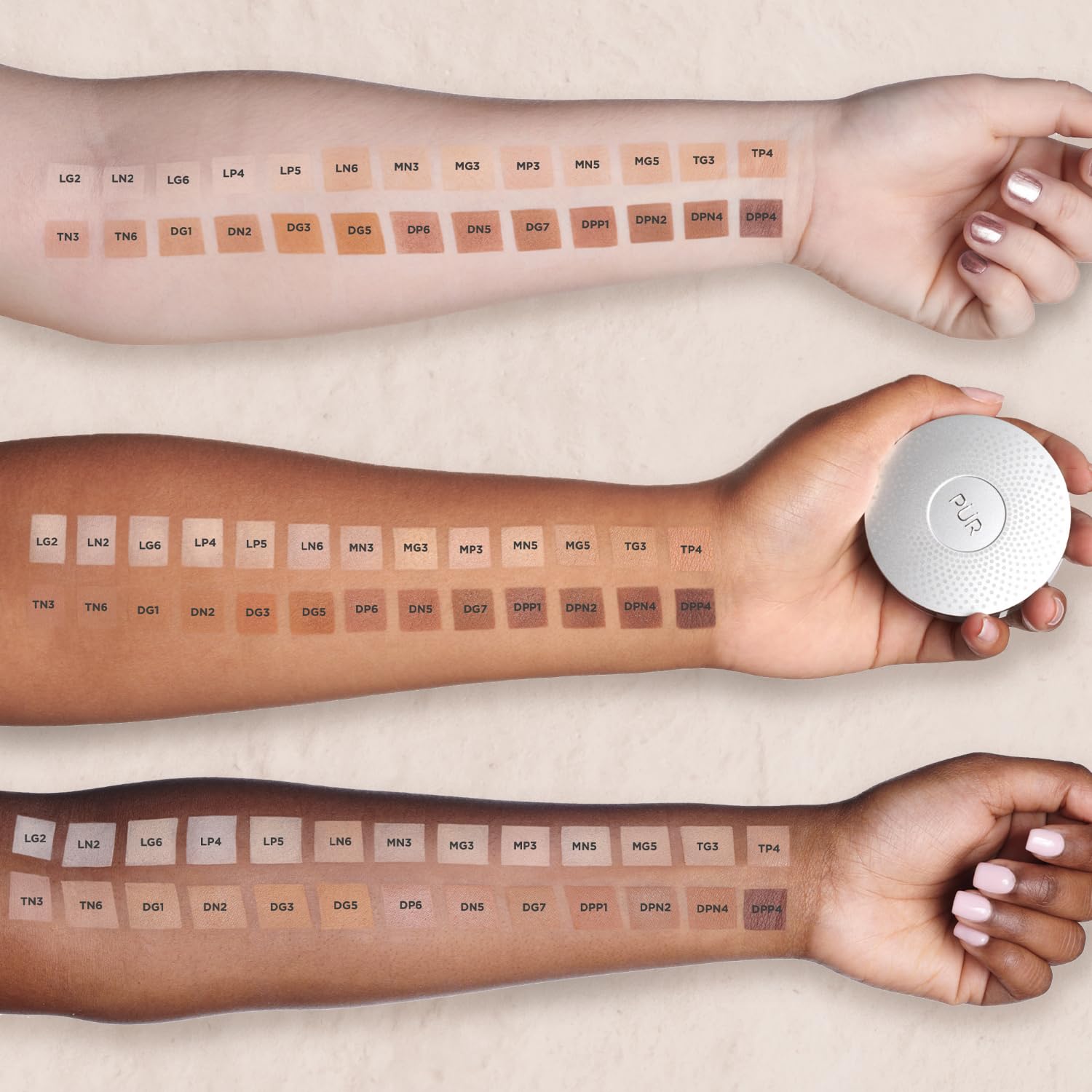 PÜR MINERALS 4-in-1 Pressed Mineral Makeup Powder Foundation with SPF 15 - Concealer & Finishing Compact Pressed Powder for Face - Buildable Medium to Full Coverage Foundation Powder